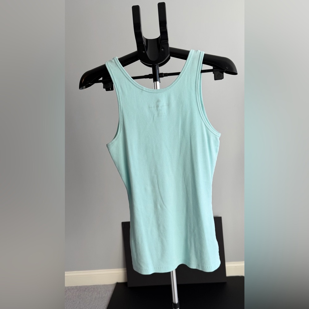 Tommy Bahama seaglass blue ribbed scoop neck tank size medium EUC - Picture 2 of 4